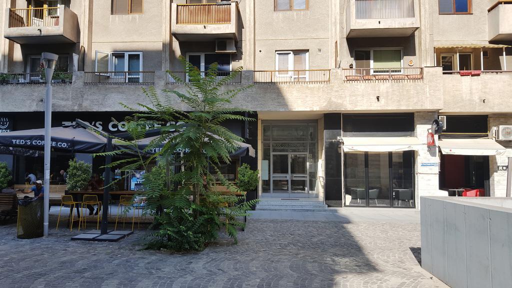 Sunny Old Town Apartments Bukarest Eksteriør billede